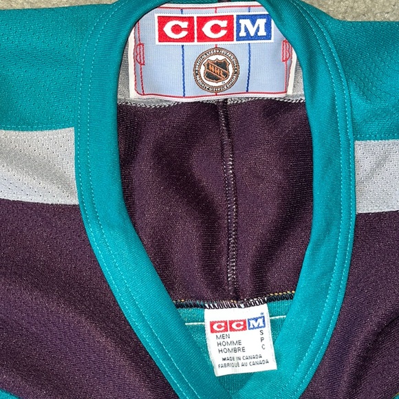 Anaheim Mighty Ducks CCM Jersey - Picture 4 of 5